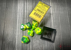 Gemini Green-Yellow/silver Polyhedral 7-Dice Set